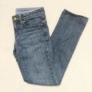 Gap 1969 Jeans Size 26 Real Straight Leg Blue